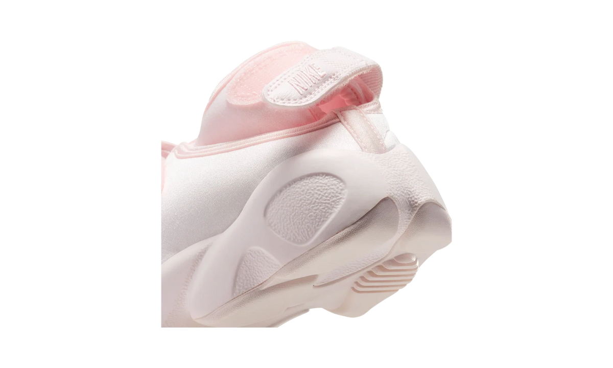 Overkicks - Nike Air Rift Premium SE Light Soft Pink Ribbons (Womens) (HQ3761-640) - detalle