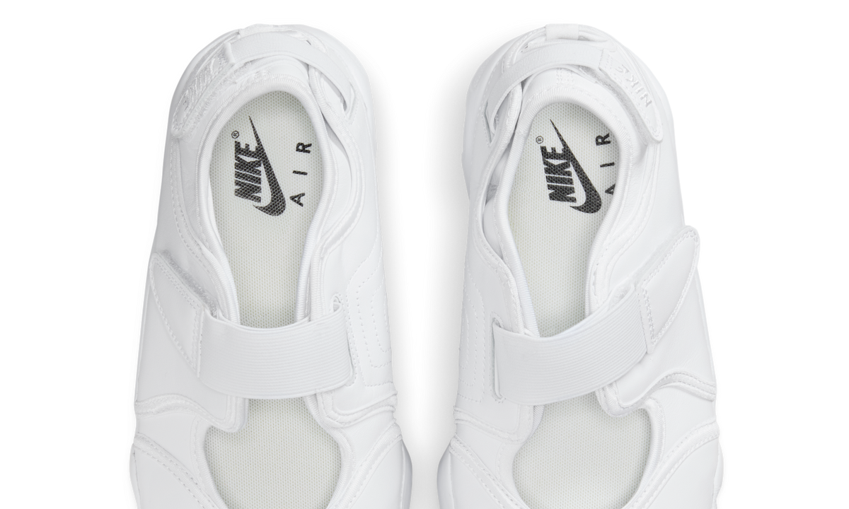 Overkicks - Nike Air Rift White (Womens) (HM5737-100) - vista superior