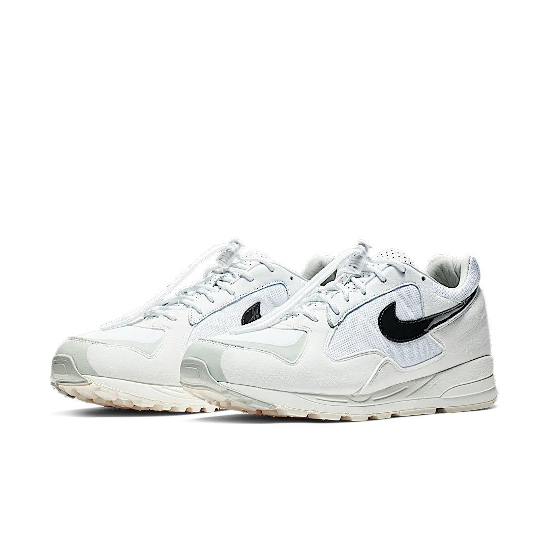 Overkicks - Nike Air Skylon 2 Fear of God White (BQ2752-100) - vista trasera