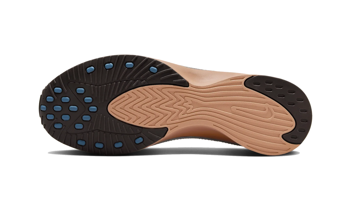 Overkicks - Nike Air Superfly Elm Brown Metallic Silver (Womens) (IB5824-200) - par completo