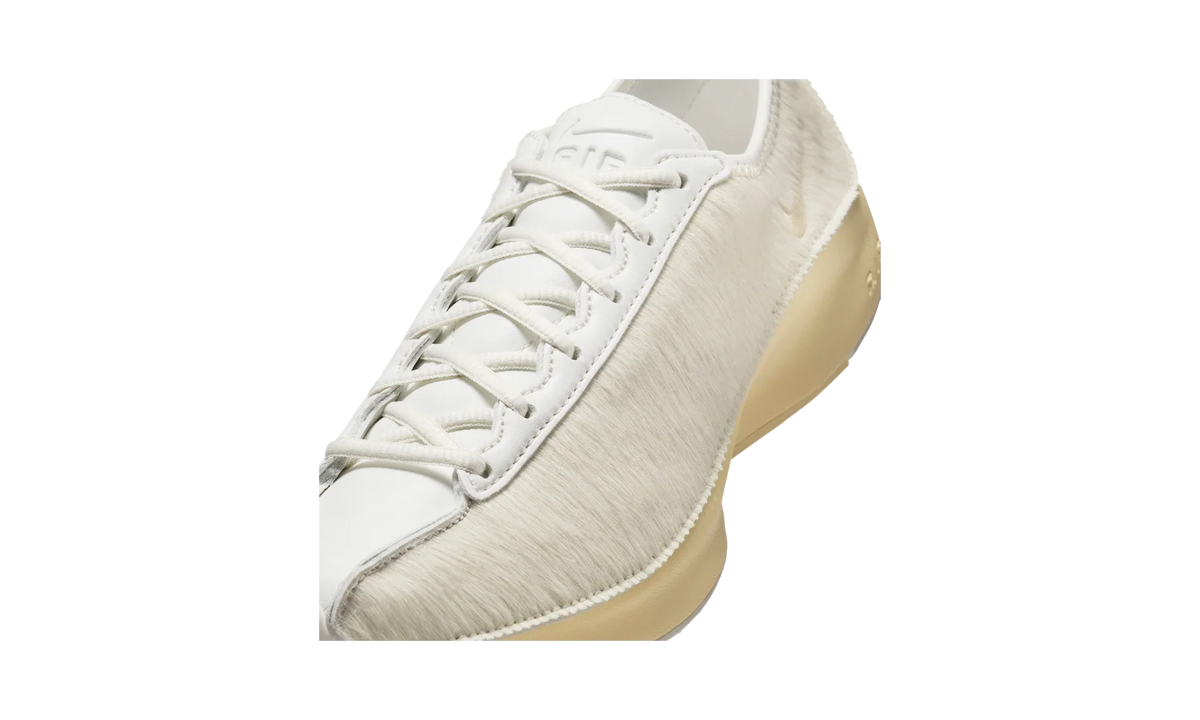 Overkicks - Nike Air Superfly LX Sail Soft Yellow Pony Hair (Womens) (HQ9148-100) - detalle lateral interior