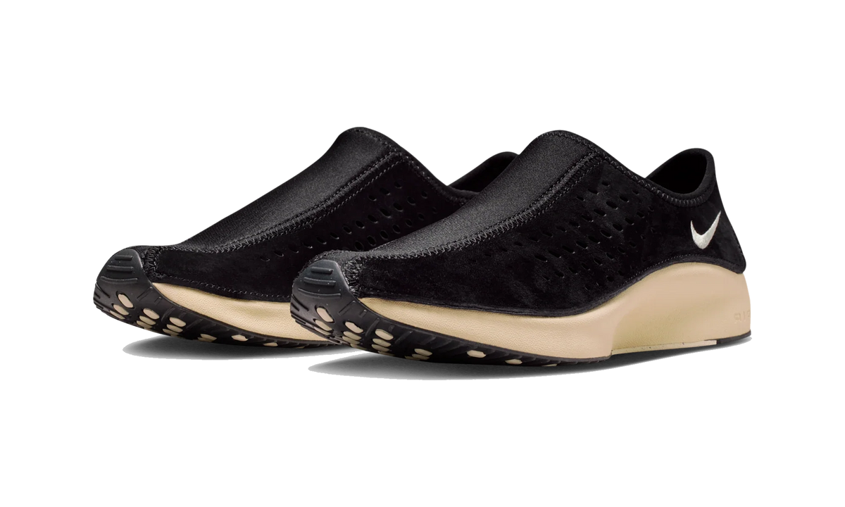 Overkicks - Nike Air Superfly Moc Black Muslin (Womens) (HV8628-001) - vista trasera