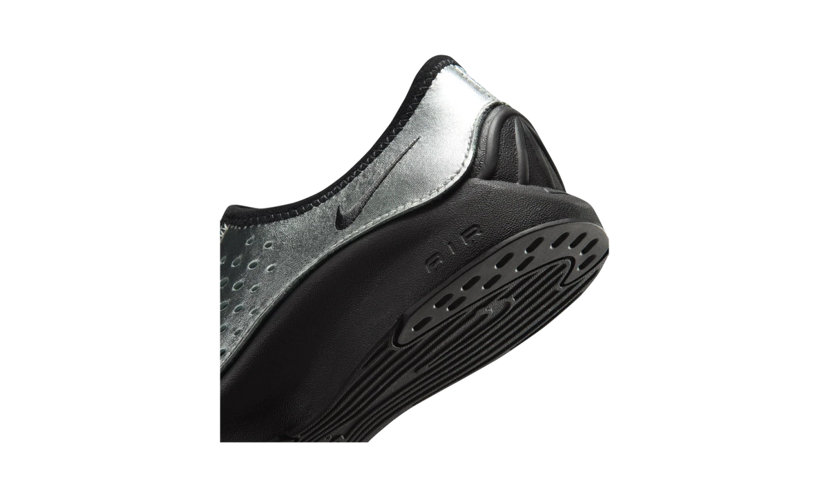 Overkicks - Nike Air Superfly Moc Metallic Silver Black (Womens) (HV8628-003) - detalle