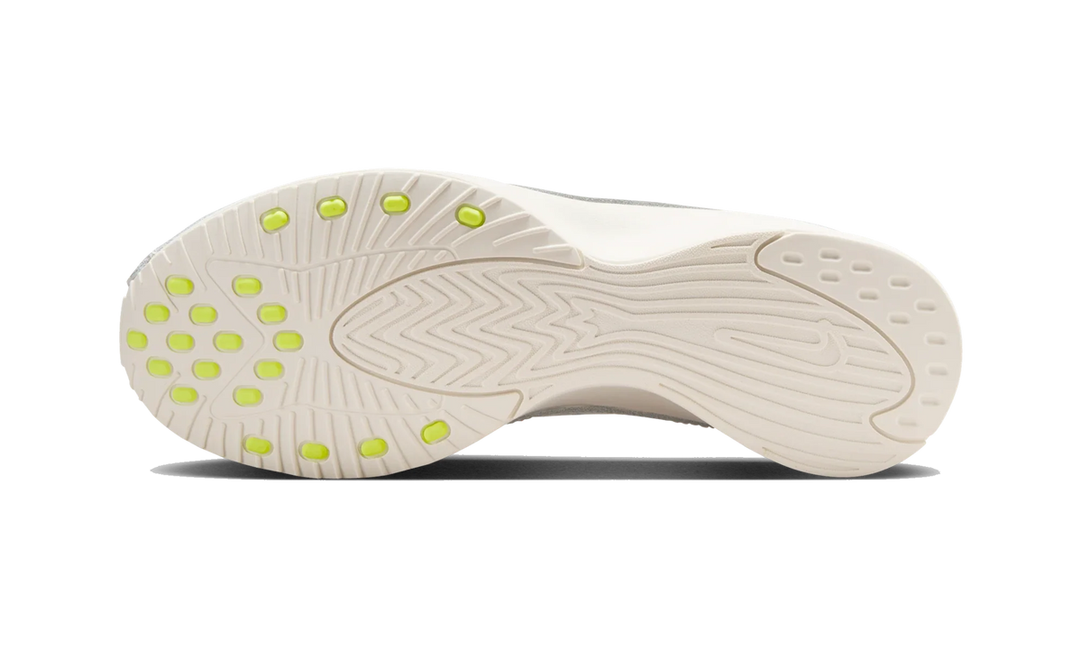 Overkicks - Nike Air Superfly Pale Ivory Metallic Silver (Womens) (IB5824-100) - par completo
