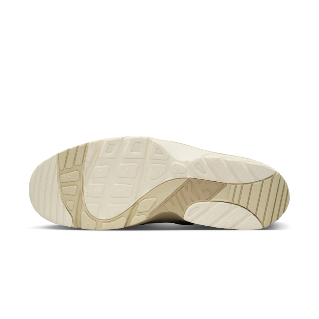 Overkicks - Nike Air Trainer Huarache Sail (IB7678-100) - detalle suela