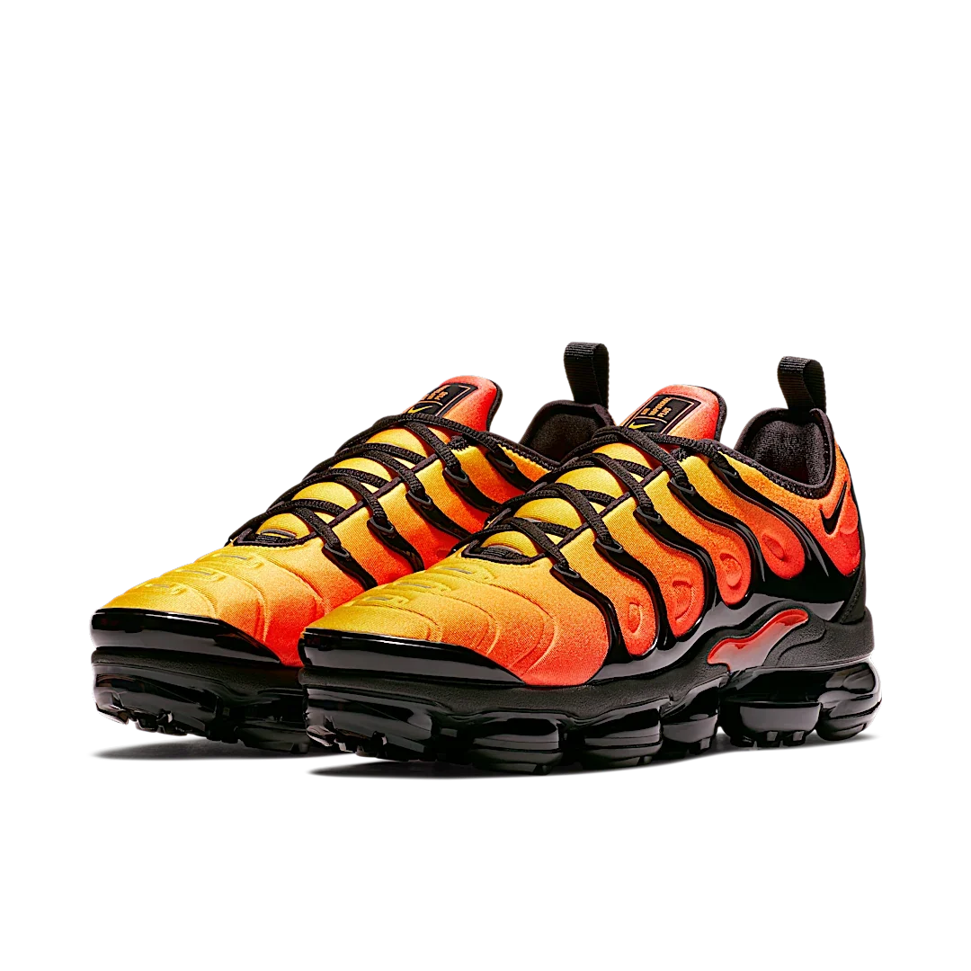 Overkicks - Nike Air VaporMax Plus Black Orange Crimson (924453-006) - vista trasera