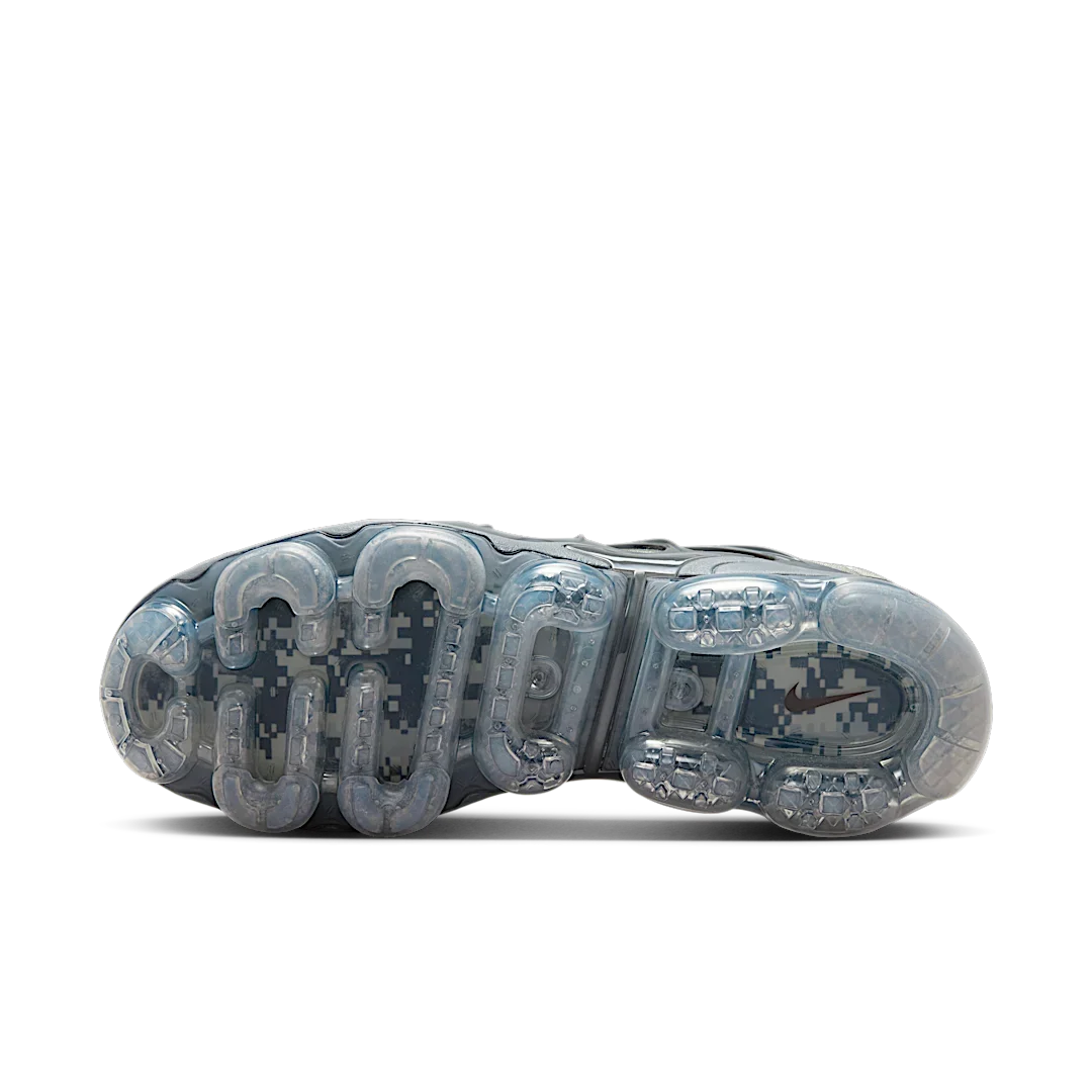 Overkicks - Nike Air VaporMax Plus Dark Stucco (AT5681-001) - detalle suela