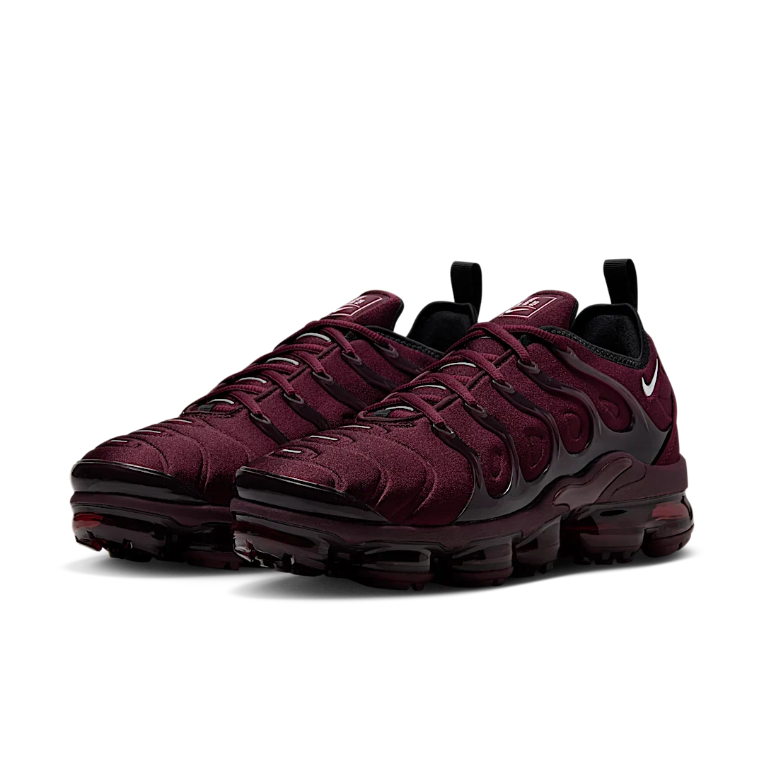 Overkicks - Nike Air VaporMax Plus Night Maroon (FN6850-681) - vista trasera