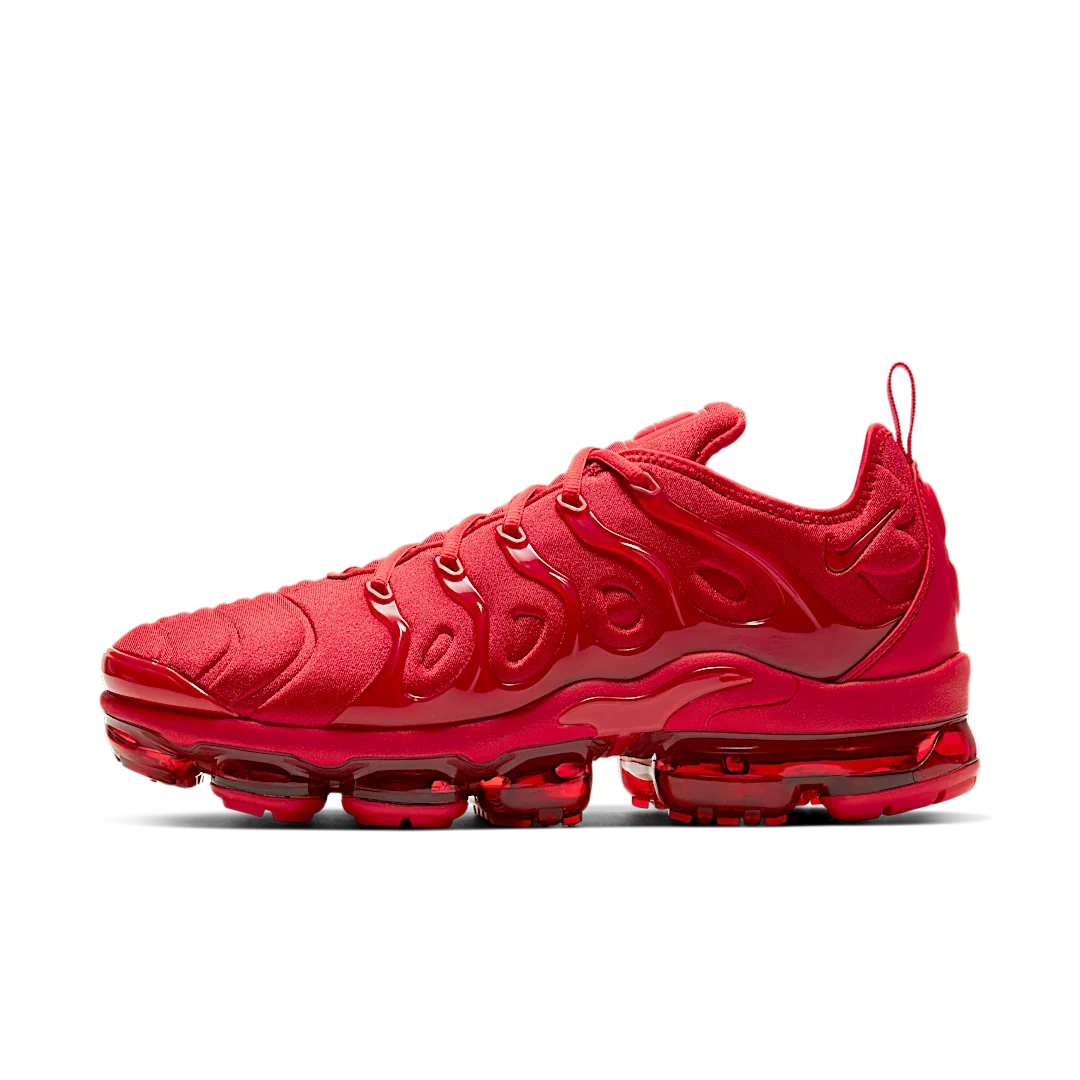 Overkicks - Nike Air VaporMax Plus Triple Red (CW6973-600) - vista lateral