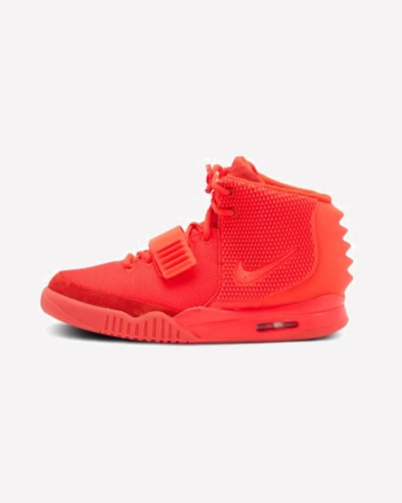 Overkicks - Nike Air Yeezy 2 Red October (508214-660) - vista lateral