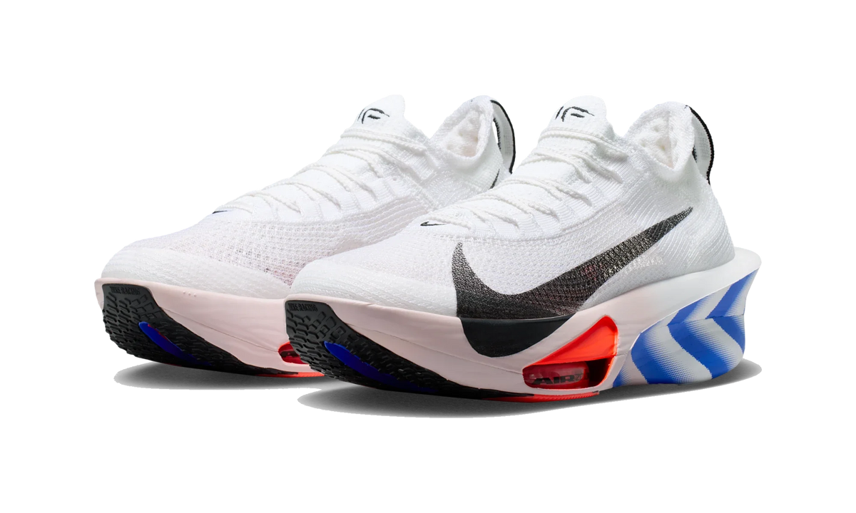Overkicks - Nike Air Zoom Alphafly Next% 3 CM White Platinum Violet (II7290-100) - vista trasera