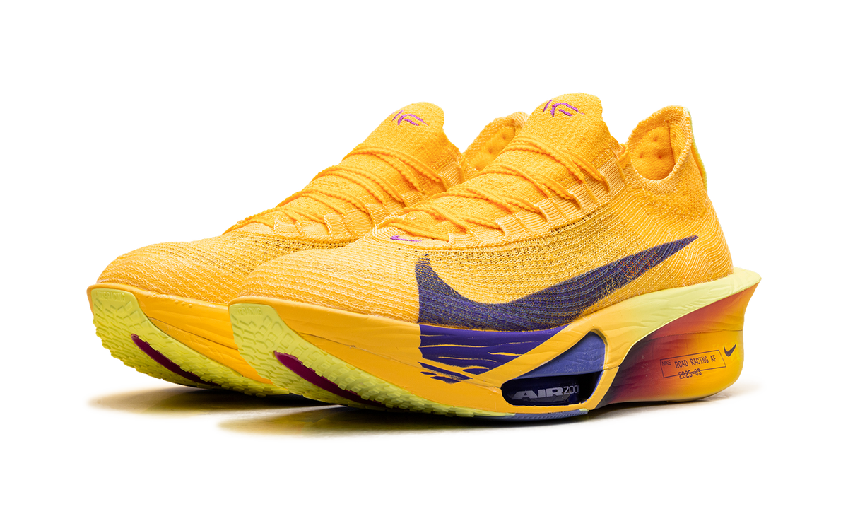 Overkicks - Nike Air Zoom Alphafly Next% 3 Laser Orange Indigo Burst (FD8311-800) - vista trasera
