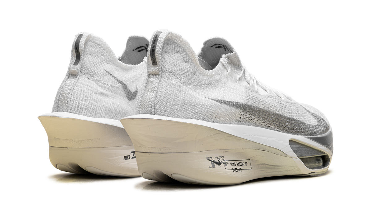 Overkicks - Nike Air Zoom Alphafly Next% 3 Running is Mental (IQ0309-094) - par completo