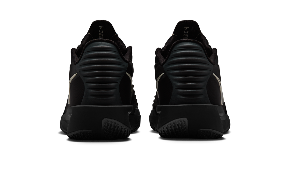 Overkicks - Nike Air Zoom GT Cut 3 Turbo LX Black Label (IB9632-001/IB9631-001) - detalle talon