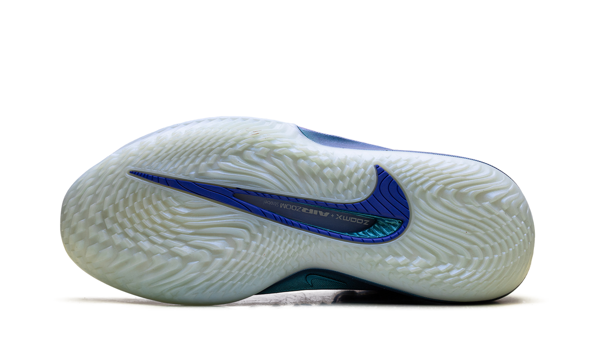 Overkicks - Nike Air Zoom GT Cut 4 Preheat (IQ6206-500 / IQ6205-500) - vista superior