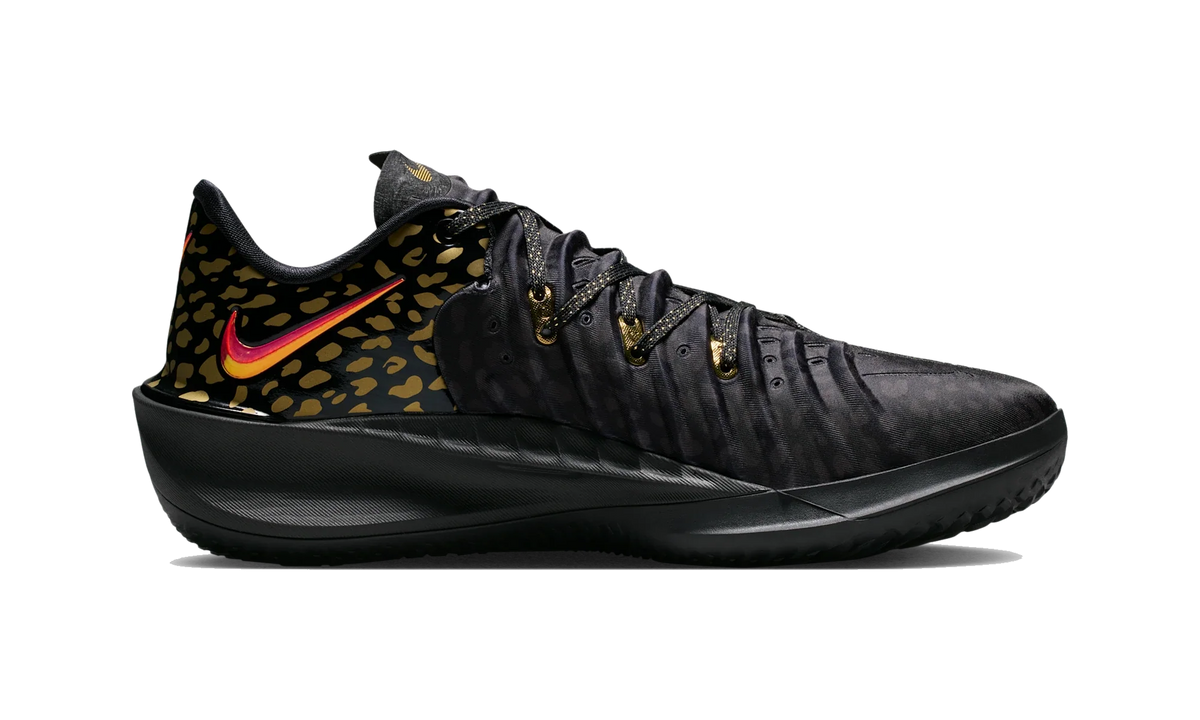 Overkicks - Nike Air Zoom GT Cut 4 Victor Wembanyama Gold Panther (IU1960-001) - detalle suela