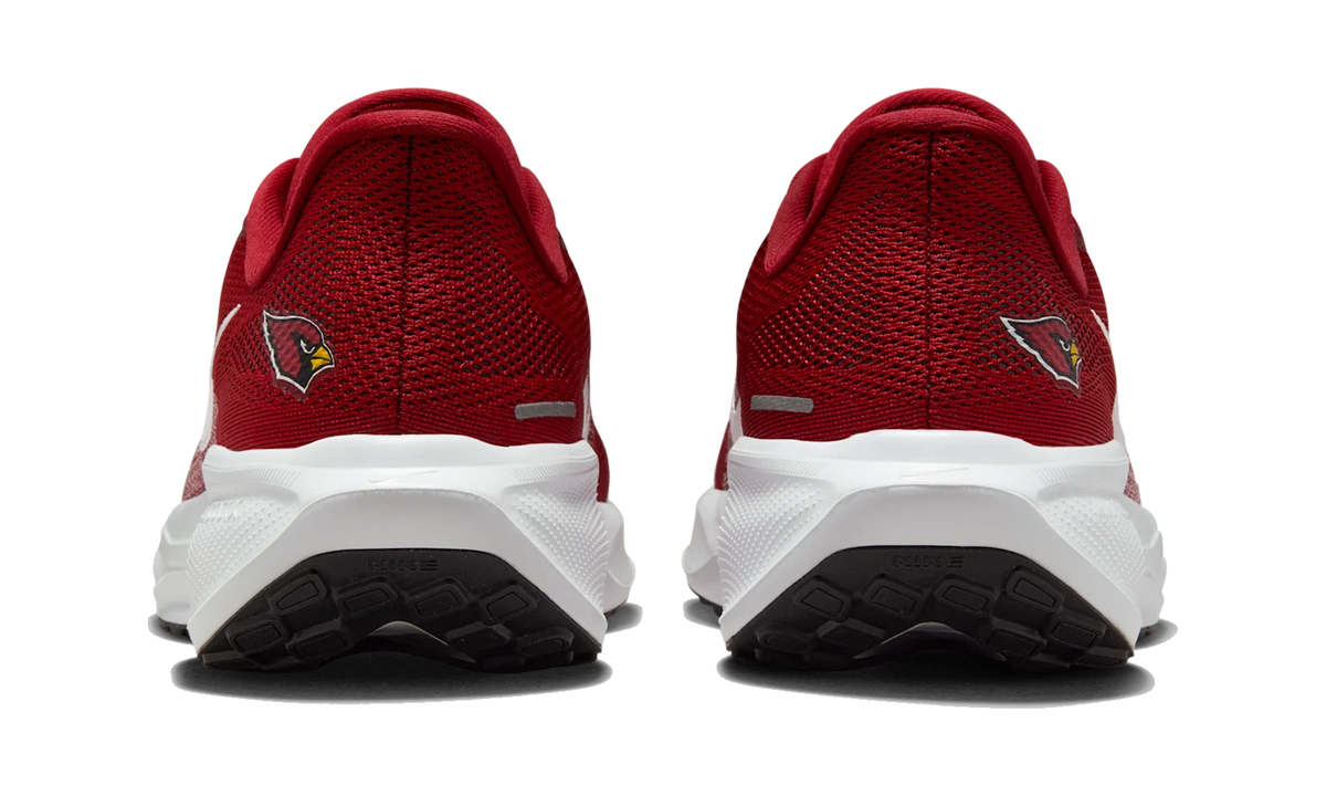 Overkicks - Nike Air Zoom Pegasus 41 Arizona Cardinals (2025) (IB3191-600) - detalle talon
