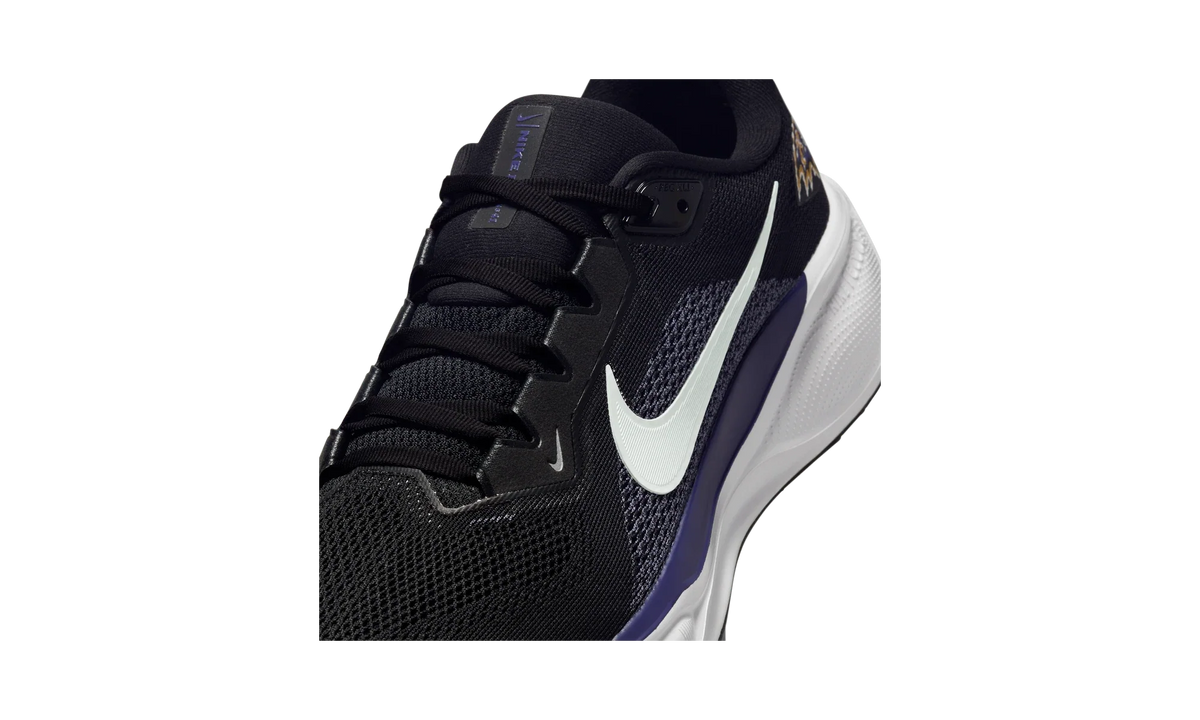 Overkicks - Nike Air Zoom Pegasus 41 Baltimore Ravens (2025) (IB3194-001) - detalle lateral interior