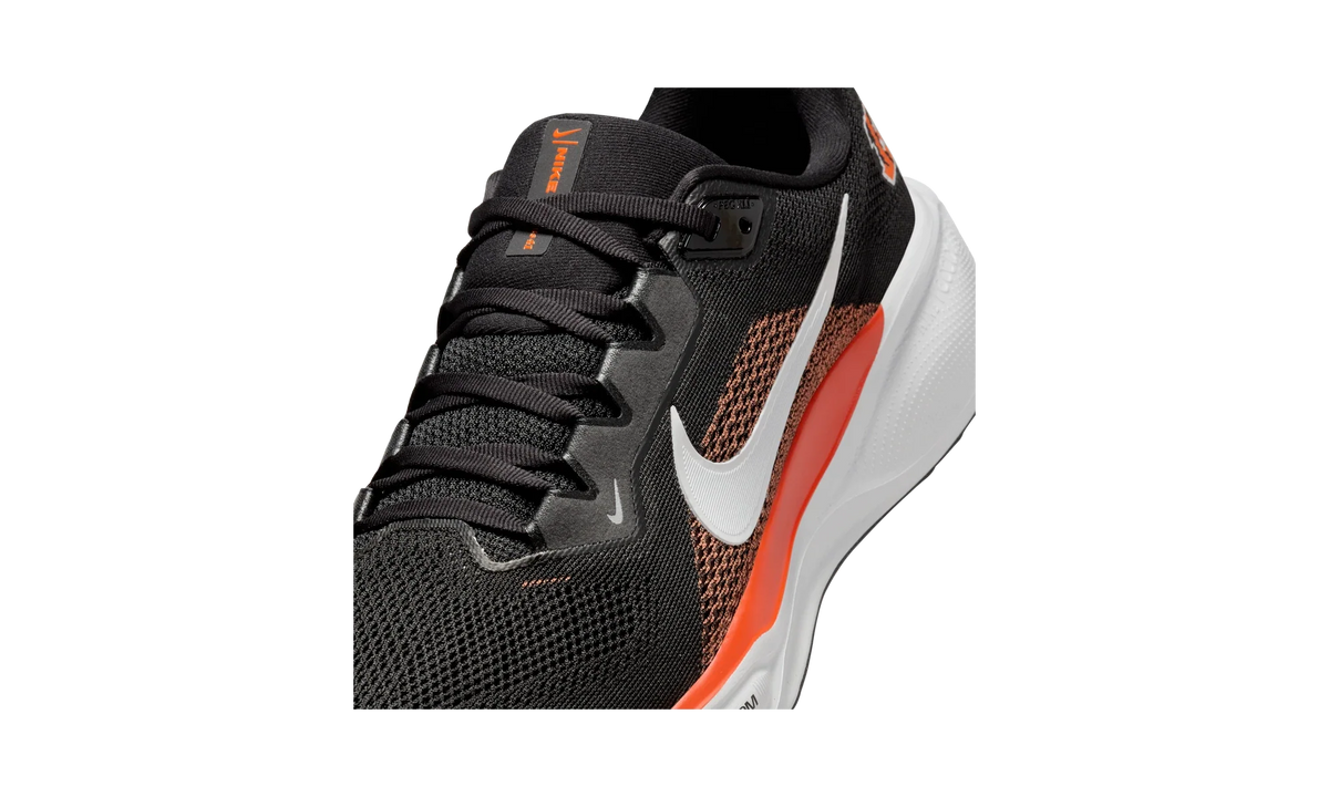 Overkicks - Nike Air Zoom Pegasus 41 Cincinnati Bengals (2025) (IB3189-001) - detalle lateral interior