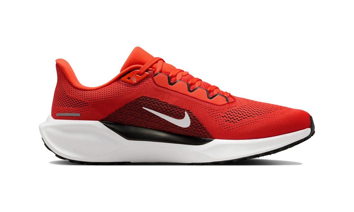 Overkicks - Nike Air Zoom Pegasus 41 Cleveland Browns (2025) (IB3202-800) - detalle suela