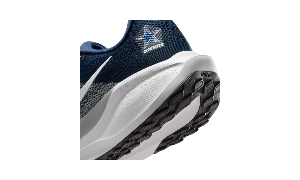 Overkicks - Nike Air Zoom Pegasus 41 Dallas Cowboys (2025) (IB3193-400) - detalle
