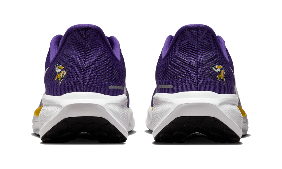 Overkicks - Nike Air Zoom Pegasus 41 Minnesota Vikings (2025) (IB3188-500) - detalle talon