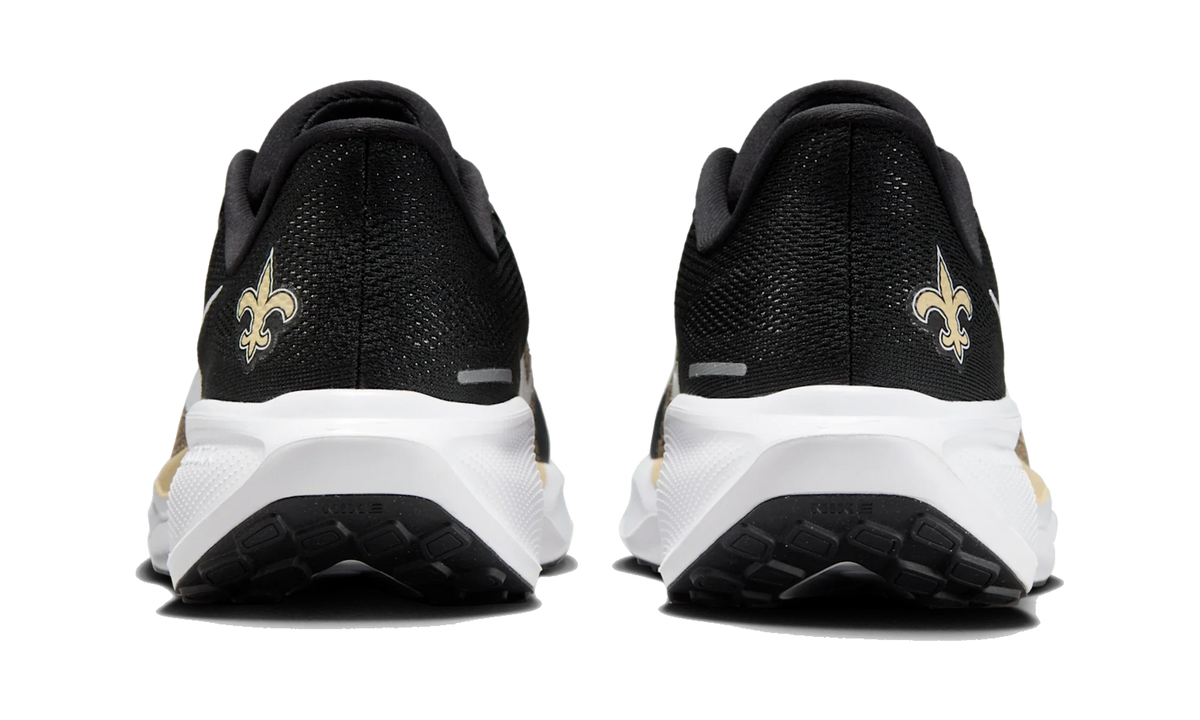 Overkicks - Nike Air Zoom Pegasus 41 New Orleans Saints (2025) (IB3212-001) - detalle talon