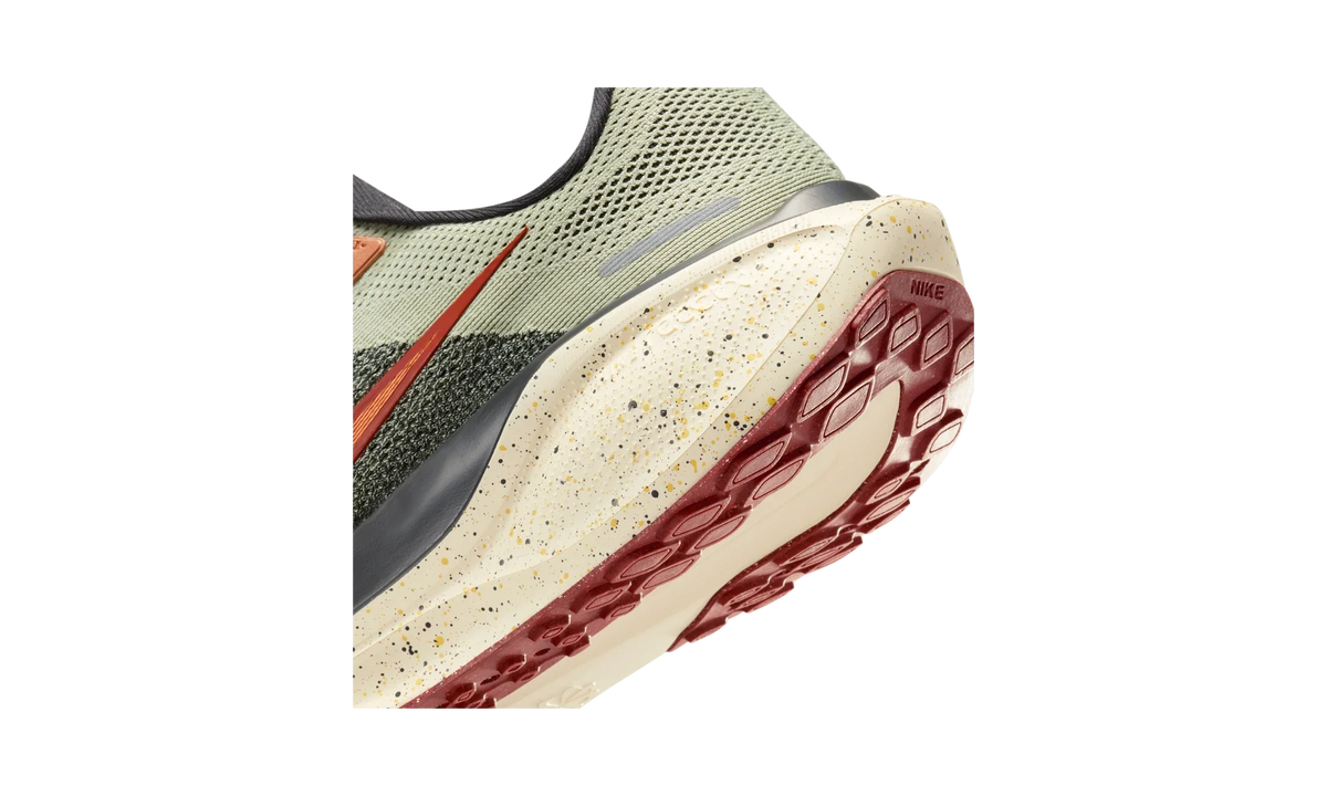 Overkicks - Nike Air Zoom Pegasus 41 Olive Aura (II4472-371) - detalle