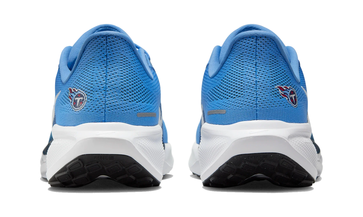 Overkicks - Nike Air Zoom Pegasus 41 Tennessee Titans (2025) (IB3204-400) - detalle talon