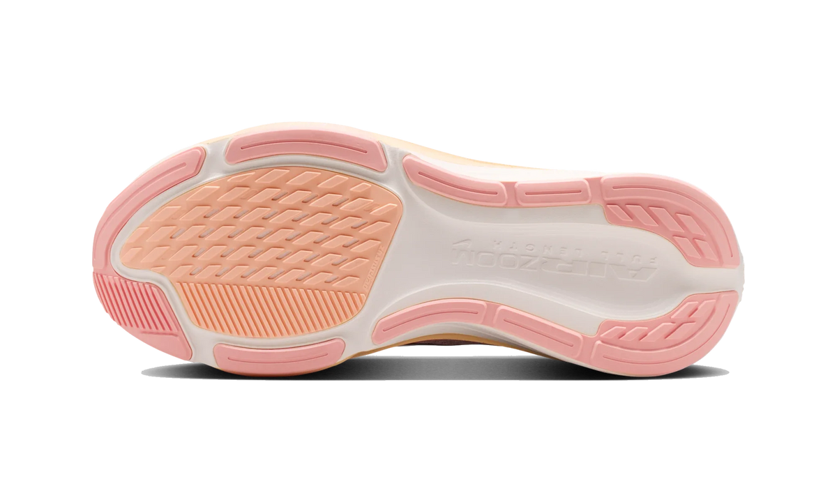 Overkicks - Nike Air Zoom Pegasus 42 Light Bone Arctic Orange (Womens) (IB1881-002) - par completo