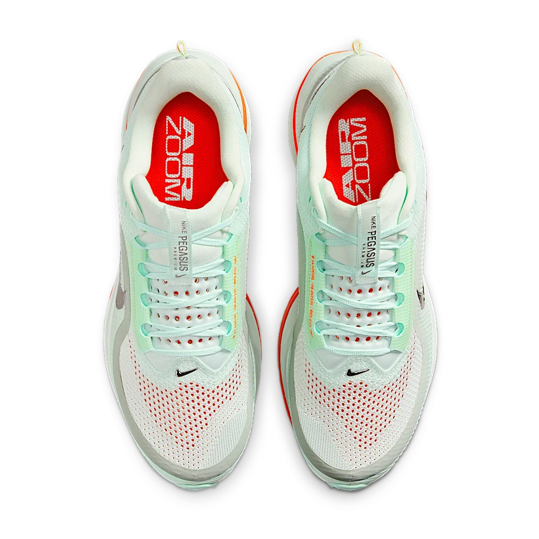 Overkicks - Nike Air Zoom Pegasus Premium Barely Green (HQ2592-301) - par completo