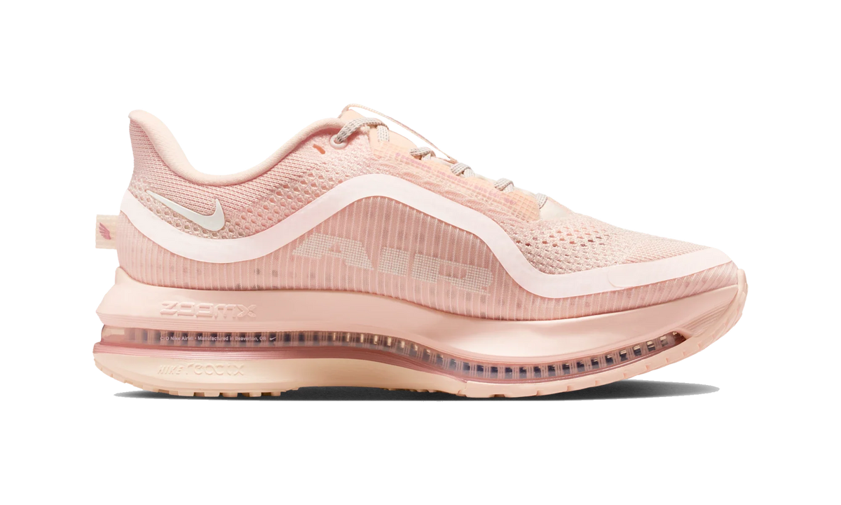 Overkicks - Nike Air Zoom Pegasus Premium Guava Ice (Womens) (HQ2593-801) - detalle suela