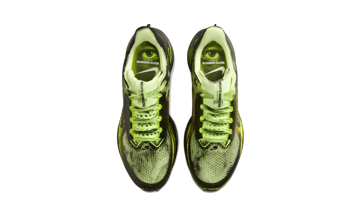 Overkicks - Nike Air Zoom Pegasus Premium Melitta Baumeister Volt (Womens) (IQ7336-700) - vista superior