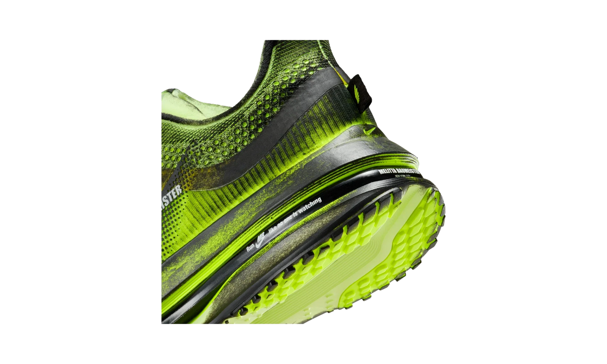 Overkicks - Nike Air Zoom Pegasus Premium Melitta Baumeister Volt (Womens) (IQ7336-700) - detalle