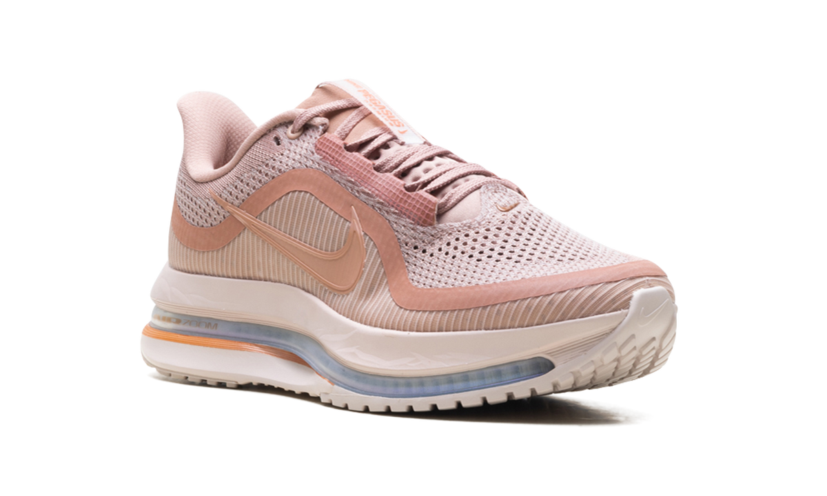 Overkicks - Nike Air Zoom Pegasus Premium Metallic Rose Gold (Womens) (HQ2593-603) - detalle suela