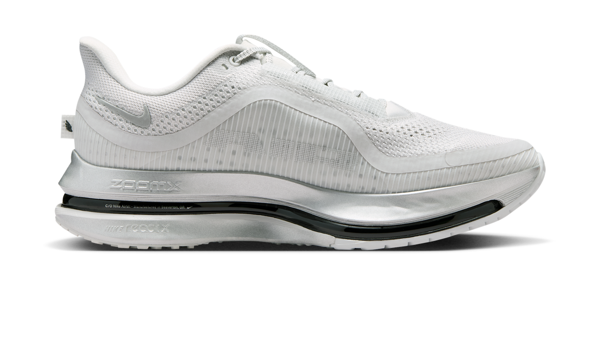 Overkicks - Nike Air Zoom Pegasus Premium Photon Dust Black Metallic Silver (IR1229-001) - detalle suela