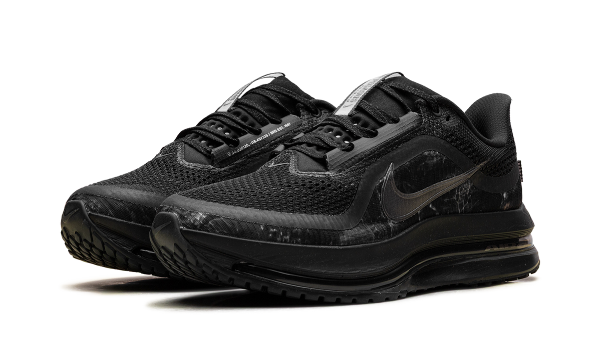 Overkicks - Nike Air Zoom Pegasus Premium Realtree Camo Off Noir (IF9630-001) - vista trasera