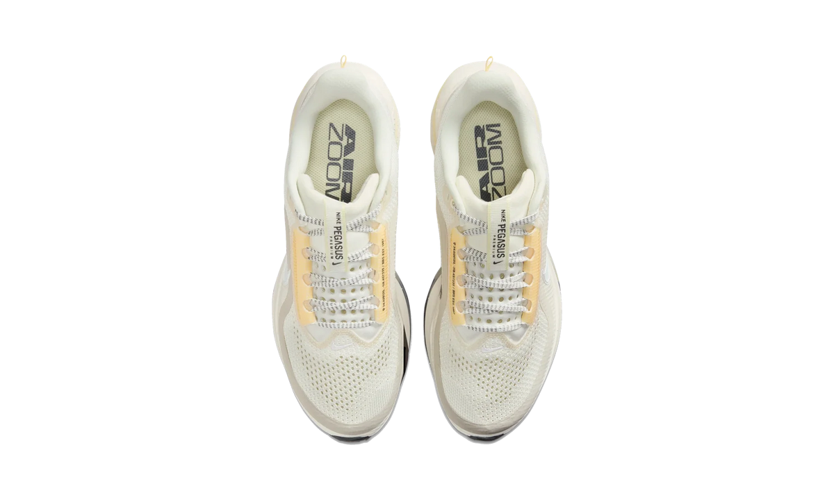 Overkicks - Nike Air Zoom Pegasus Premium Sail Alabaster (Womens) (HQ2593-104) - vista superior