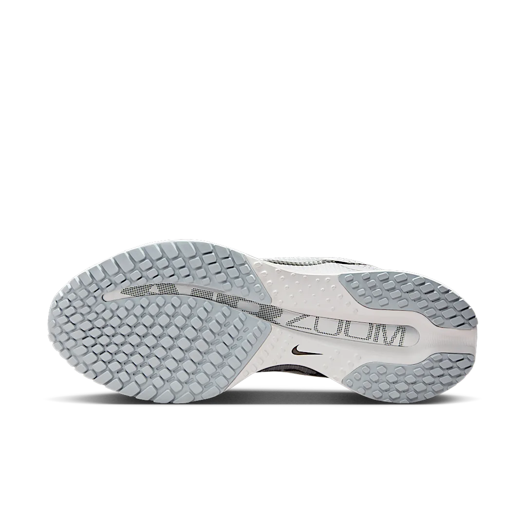 Overkicks - Nike Air Zoom Pegasus Premium Vast Grey (Womens) (HQ2593-005) - detalle suela