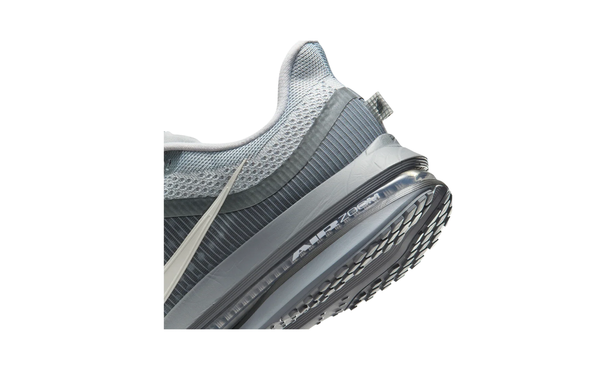 Overkicks - Nike Air Zoom Pegasus Premium Wolf Grey (HQ2592-013) - detalle