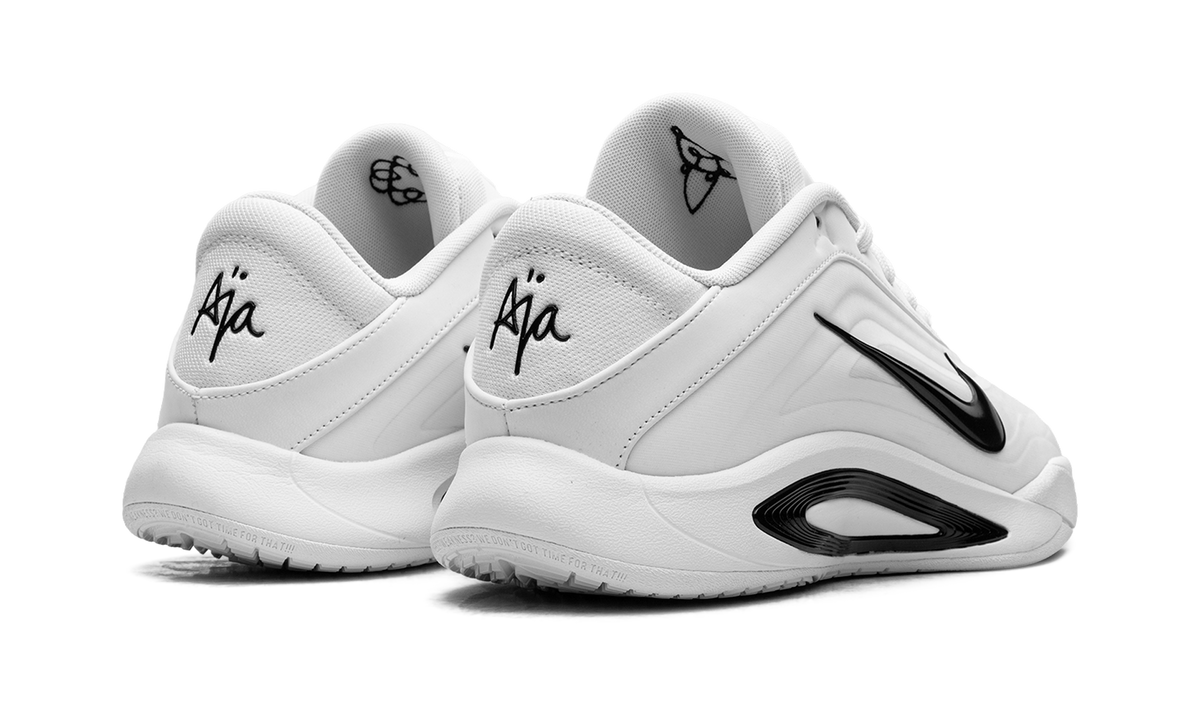 Overkicks - Nike Aja Wilson AOne TB White Black (Womens) (HQ8500-100) - par completo