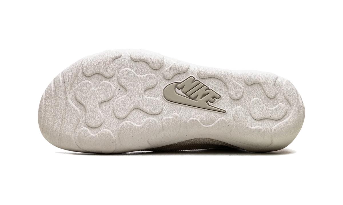 Overkicks - Nike Aqua Turf Light Orewood Brown Desert Khaki (Womens) (FZ5628-100) - vista superior