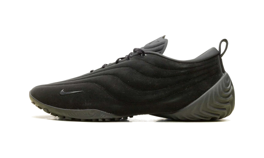 Overkicks - Nike Astra Ultra Triple Black (Womens) (FZ5778-004) - vista lateral