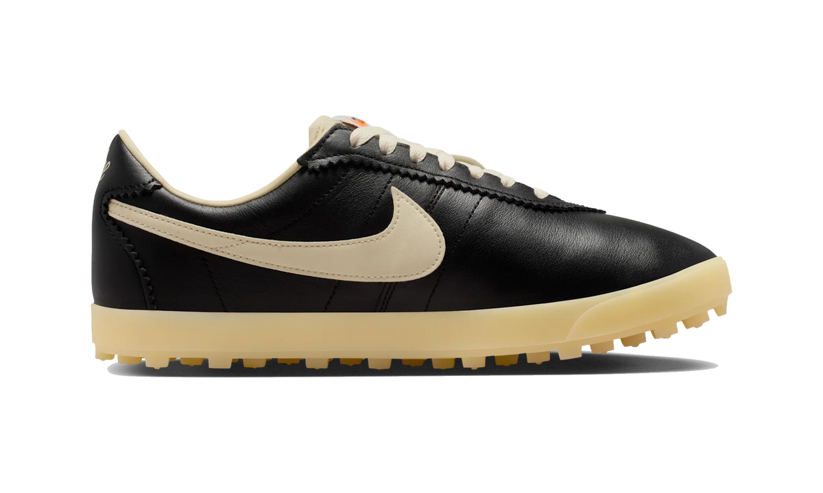 Overkicks - Nike Astro Grabber Black Muslin Sail (Womens) (II1259-001) - detalle suela