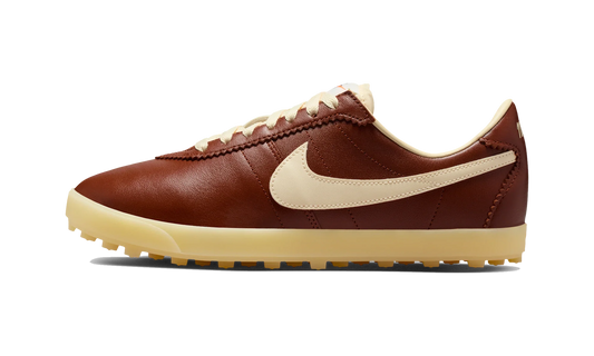Overkicks - Nike Astro Grabber Cinnamon Muslin (Womens) (II1259-200) - vista lateral