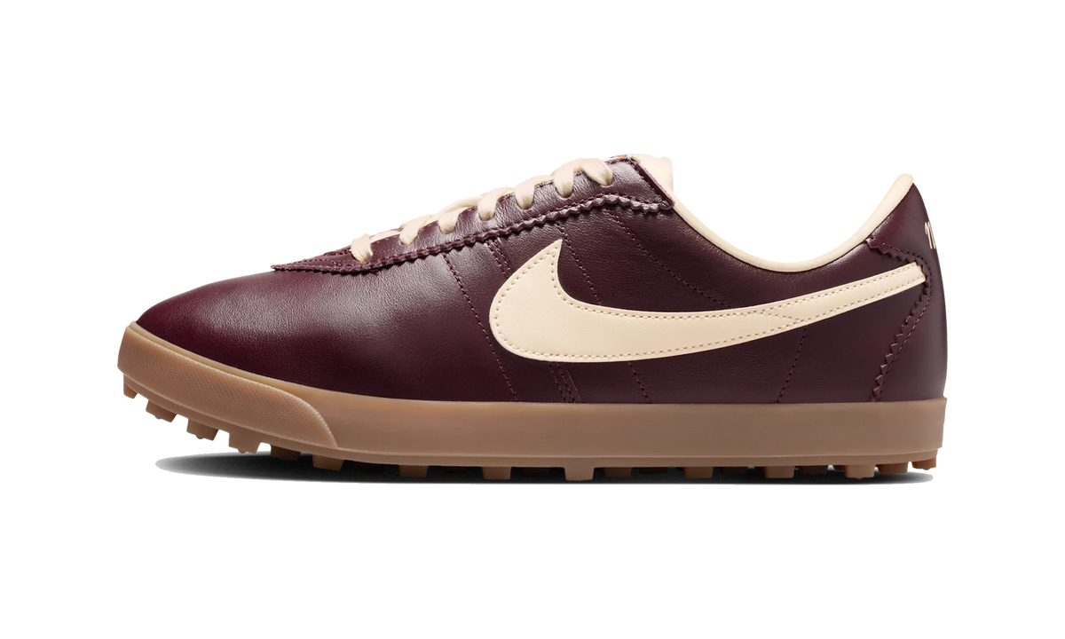 Overkicks - Nike Astro Grabber Leather Burgundy Crush Gum (Womens) (II1259-600) - vista lateral