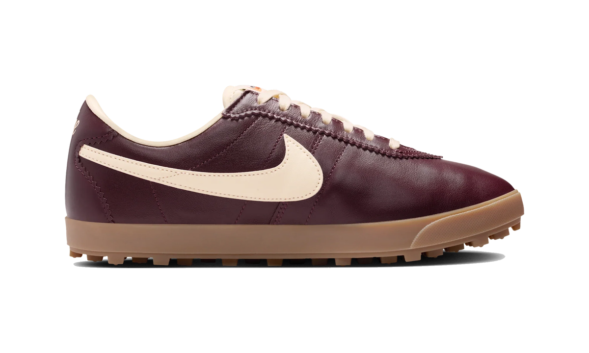 Overkicks - Nike Astro Grabber Leather Burgundy Crush Gum (Womens) (II1259-600) - detalle suela