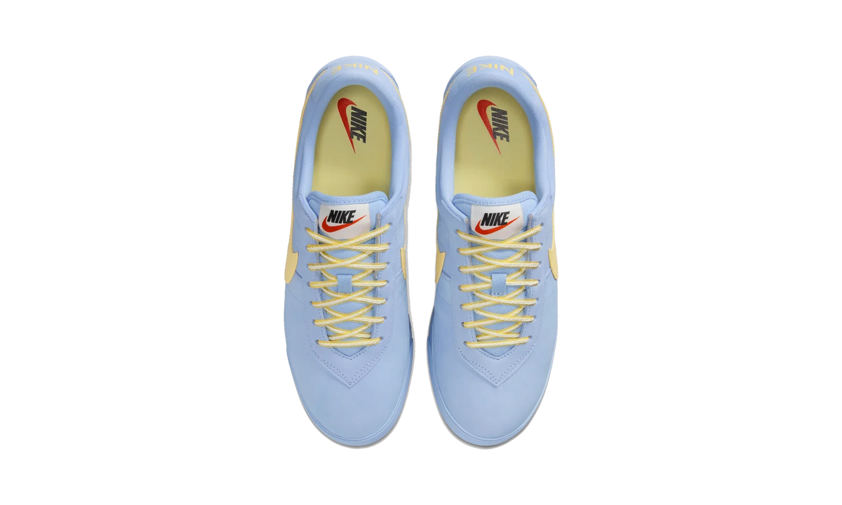 Overkicks - Nike Astro Grabber QS Aluminum Soft Yellow (IH2341-400) - vista superior