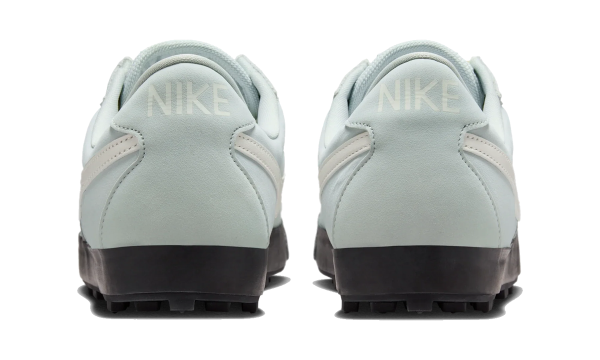 Overkicks - Nike Astro Grabber QS Light Silver (IH2341-001) - detalle talon