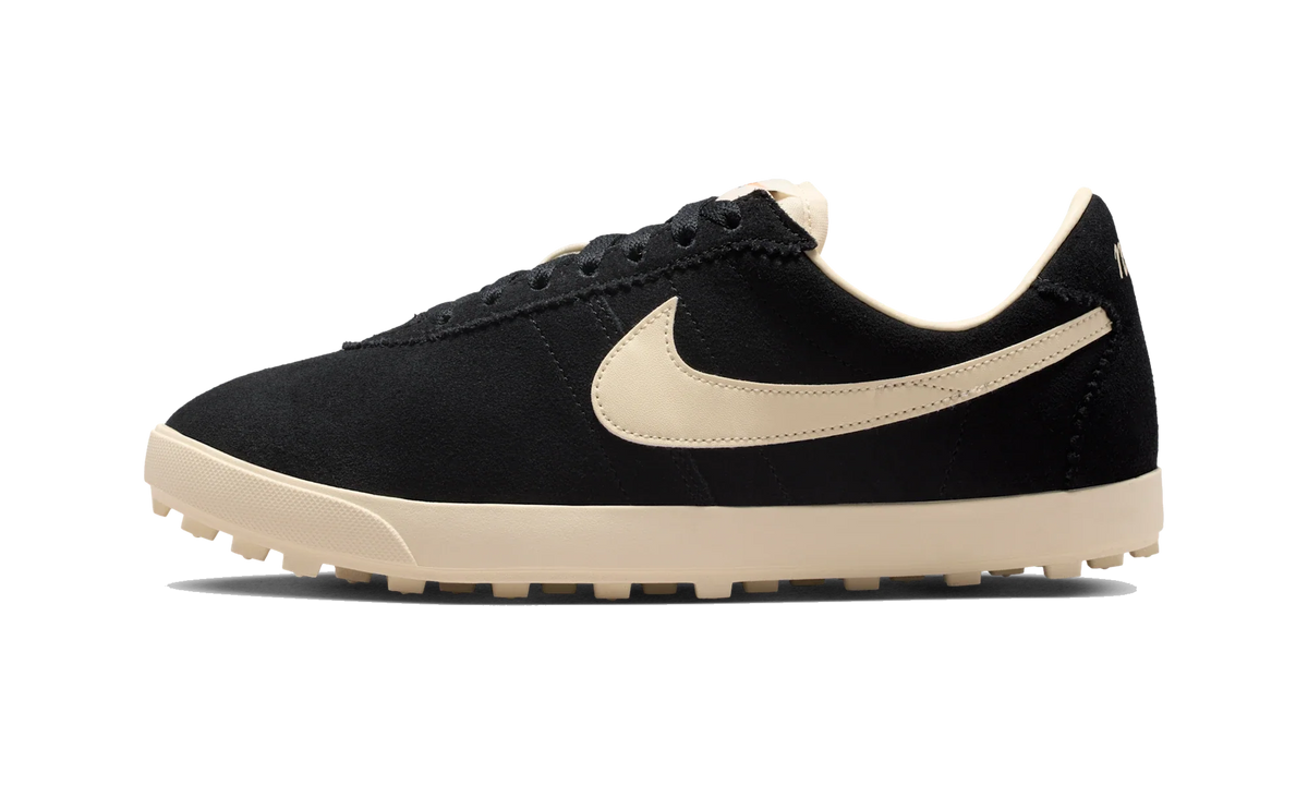 Overkicks - Nike Astrograbber Suede Black Muslin (Womens) (IQ7611-001) - vista lateral